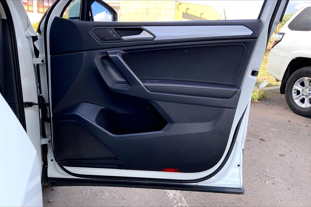 Thumbnail: 2022 Volkswagen Tiguan - 27