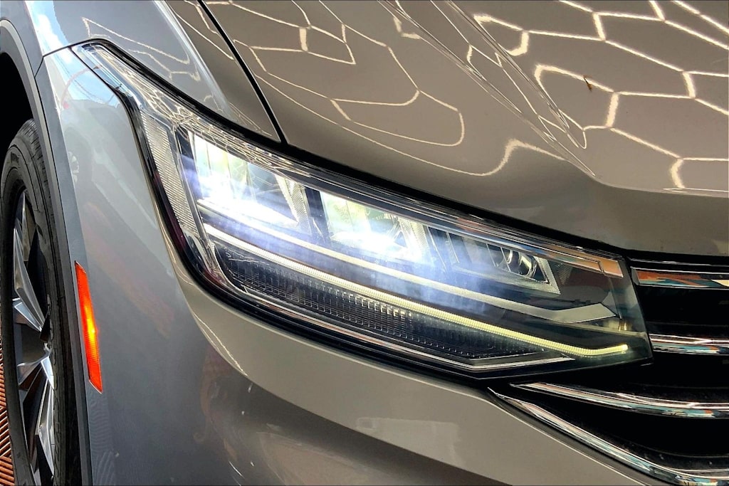 Thumbnail: 2023 Volkswagen Tiguan - 31