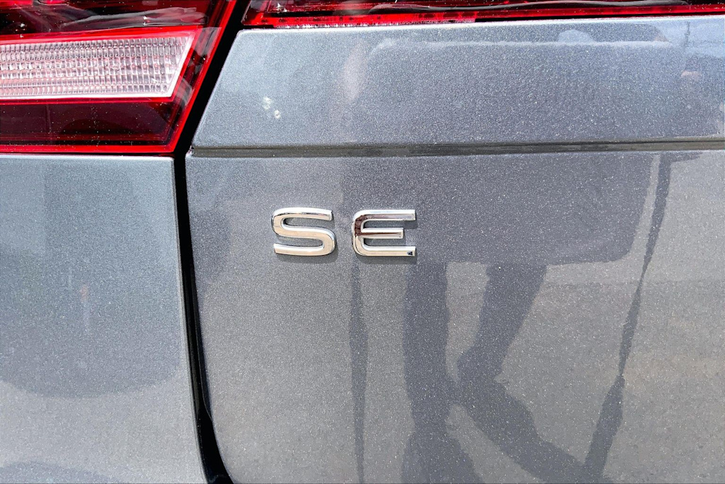 Thumbnail: 2024 Volkswagen Tiguan - 7