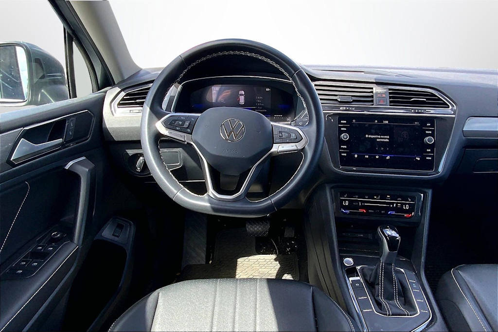 Thumbnail: 2024 Volkswagen Tiguan - 14