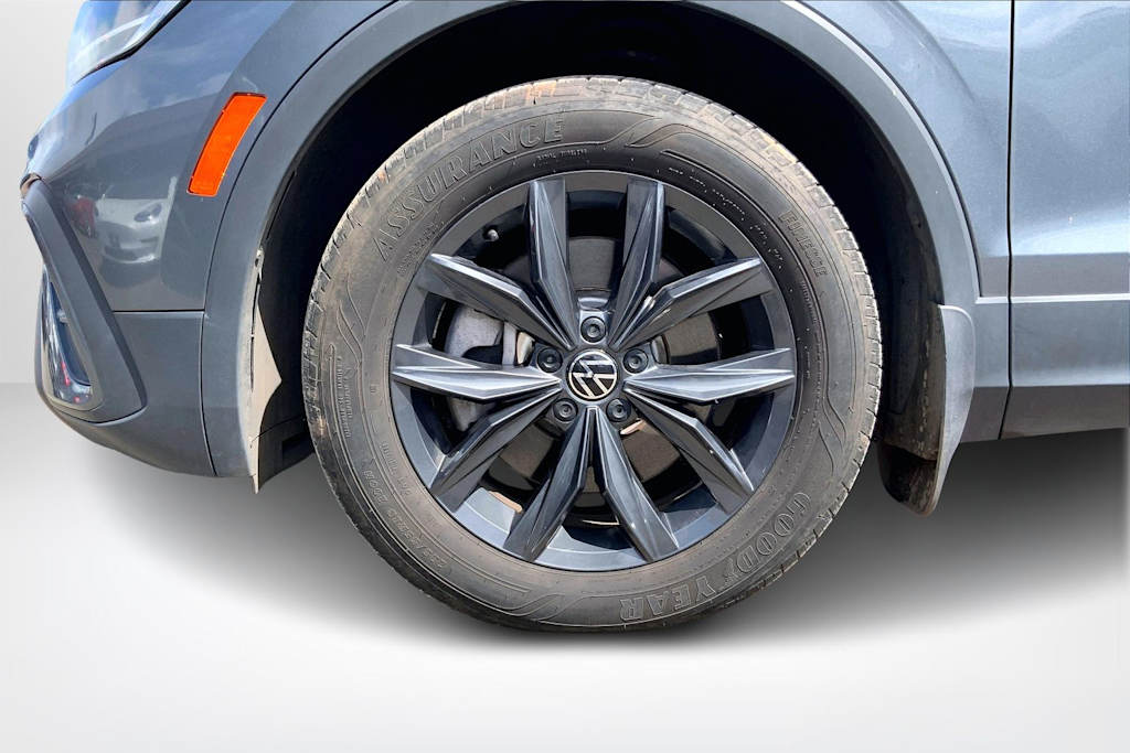 Thumbnail: 2024 Volkswagen Tiguan - 8
