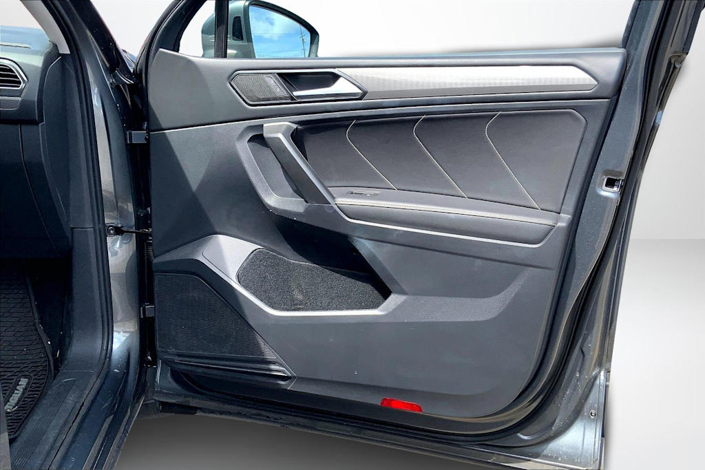 Thumbnail: 2024 Volkswagen Tiguan - 28