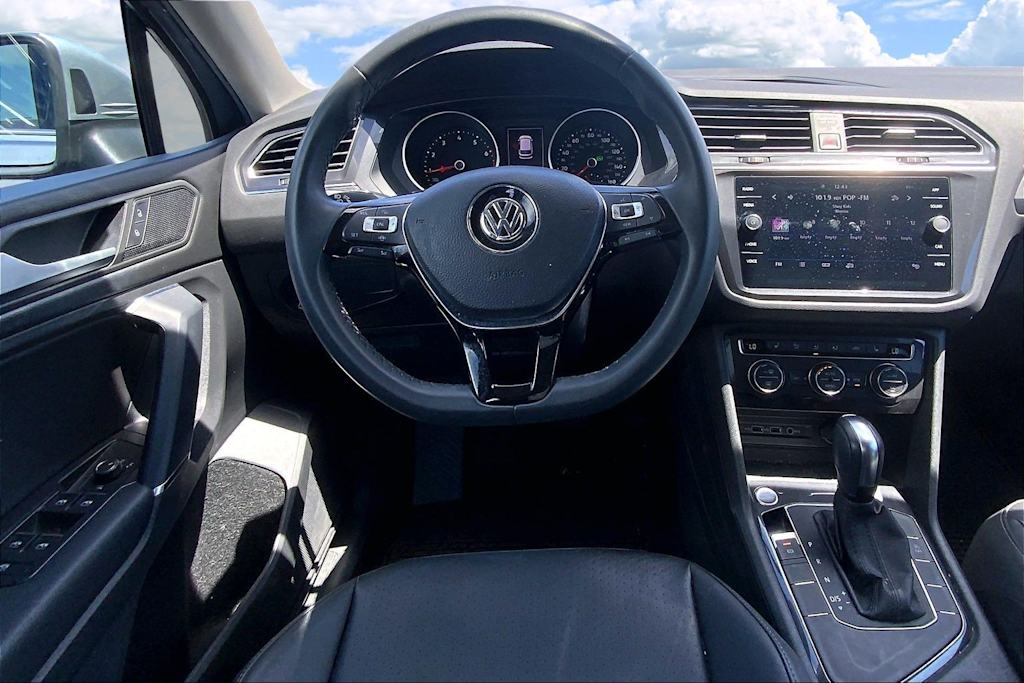 Thumbnail: 2020 Volkswagen Tiguan - 14