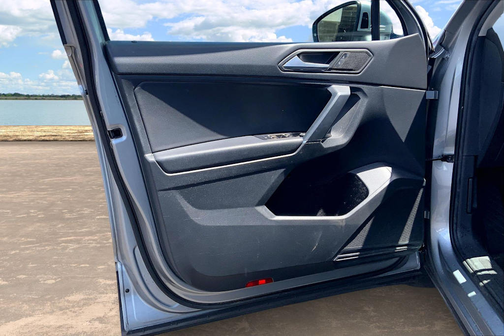 Thumbnail: 2020 Volkswagen Tiguan - 27