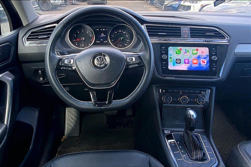Thumbnail: 2021 Volkswagen Tiguan - 14