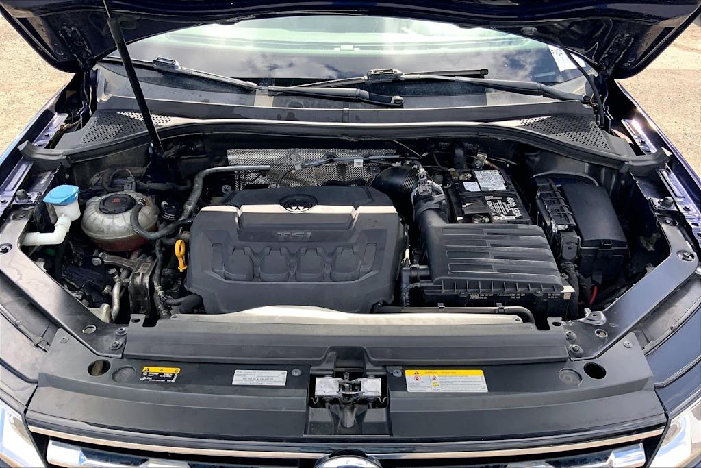 Thumbnail: 2021 Volkswagen Tiguan - 9