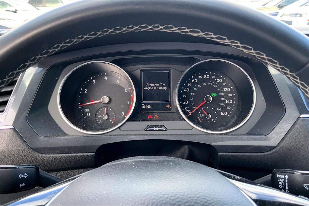 Thumbnail: 2021 Volkswagen Tiguan - 18