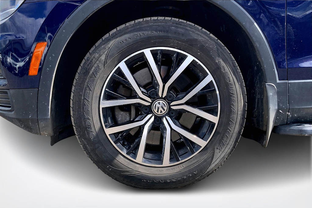 Thumbnail: 2021 Volkswagen Tiguan - 8