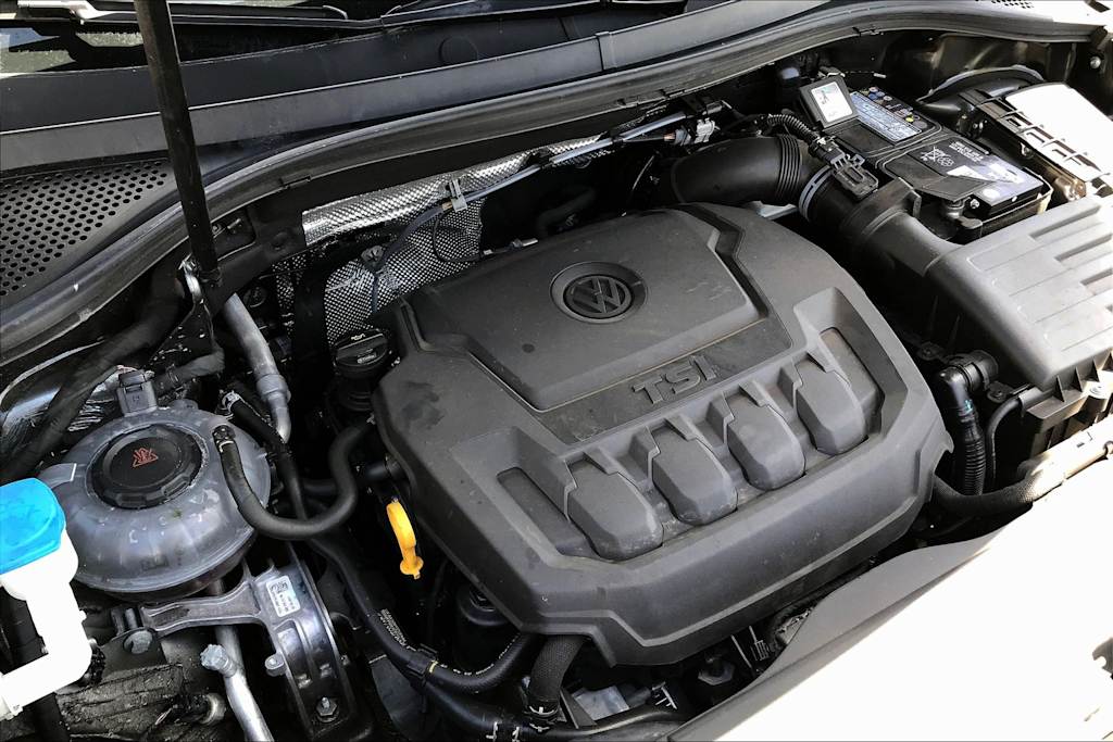 Thumbnail: 2018 Volkswagen Tiguan - 32