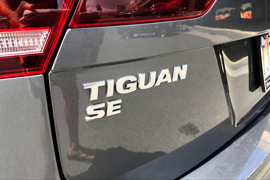 Thumbnail: 2018 Volkswagen Tiguan - 31