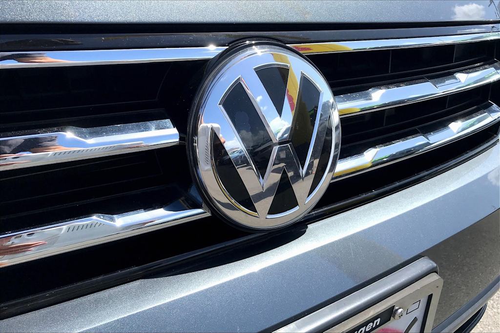 Thumbnail: 2018 Volkswagen Tiguan - 30