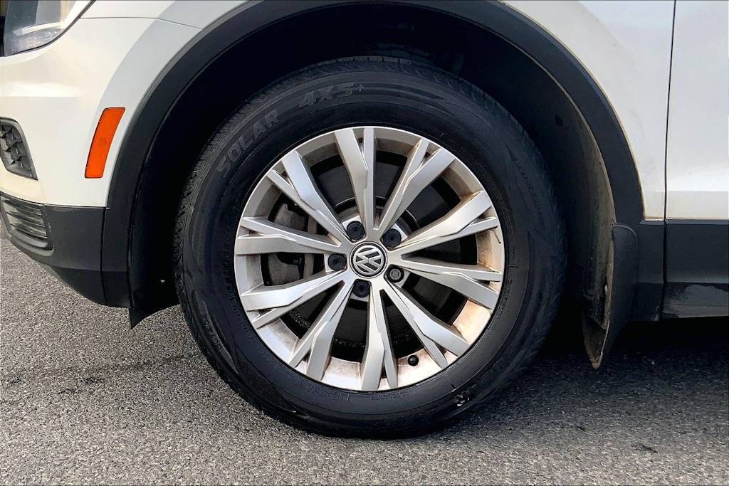 Thumbnail: 2019 Volkswagen Tiguan - 8