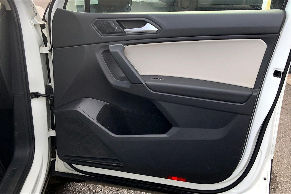 Thumbnail: 2019 Volkswagen Tiguan - 28