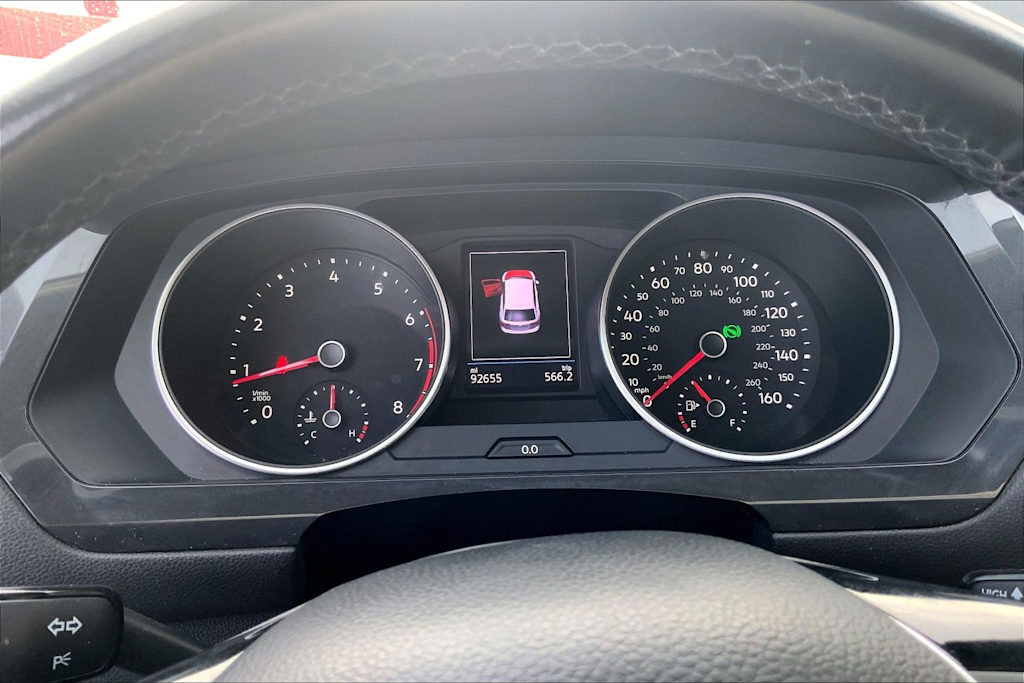 Thumbnail: 2019 Volkswagen Tiguan - 17