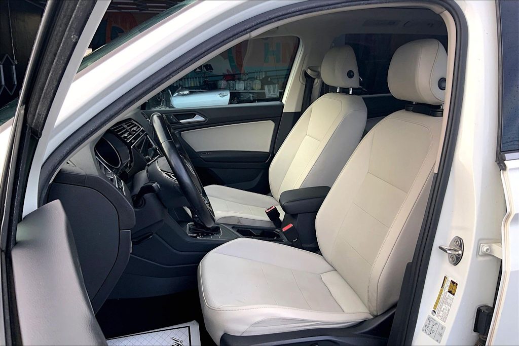 Thumbnail: 2019 Volkswagen Tiguan - 11