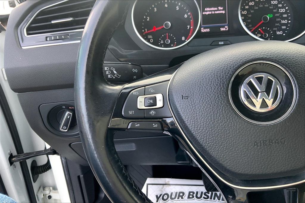 Thumbnail: 2019 Volkswagen Tiguan - 24