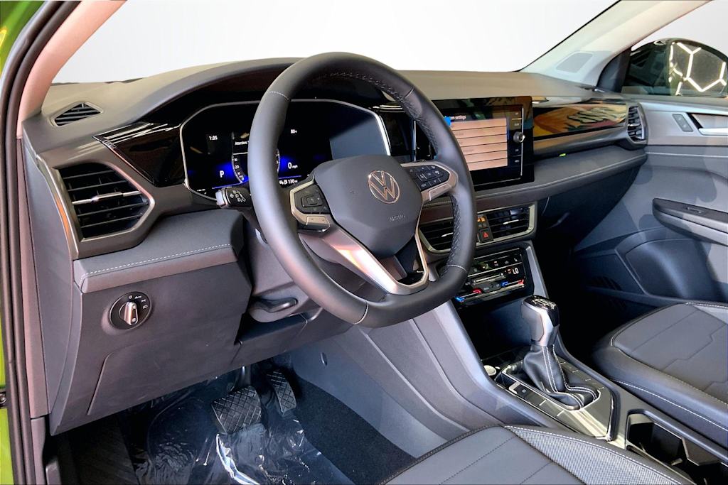 Thumbnail: 2026 Volkswagen Taos - 2
