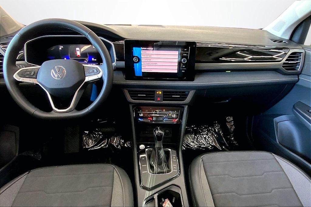 Thumbnail: 2026 Volkswagen Taos - 10