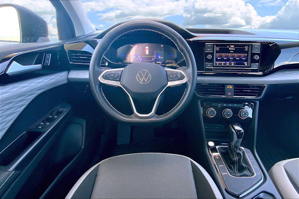 Thumbnail: 2024 Volkswagen Taos - 14