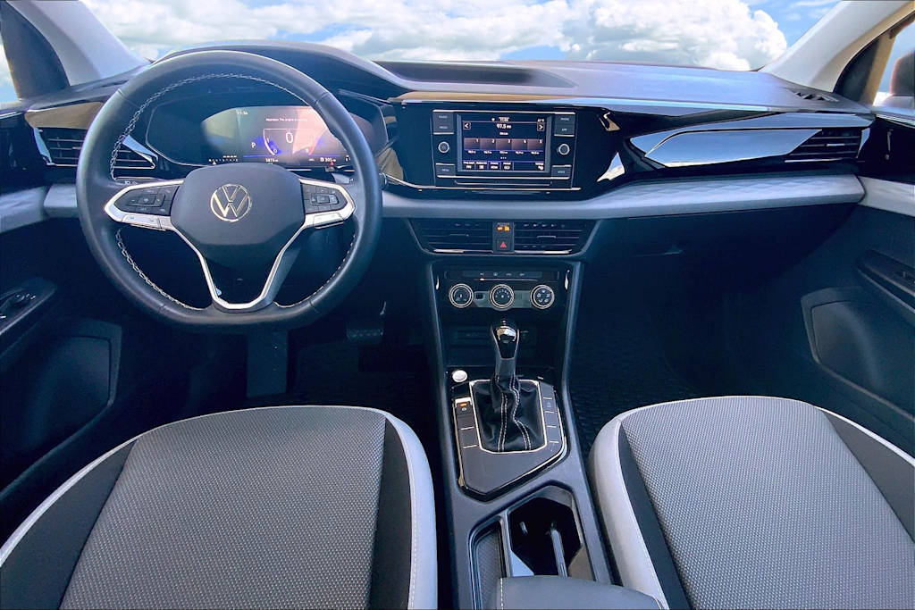 Thumbnail: 2024 Volkswagen Taos - 10