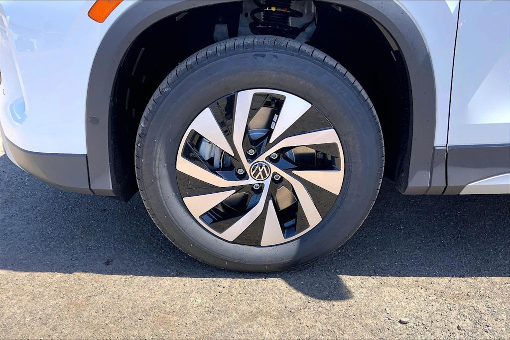 Thumbnail: 2026 Volkswagen Tiguan - 8