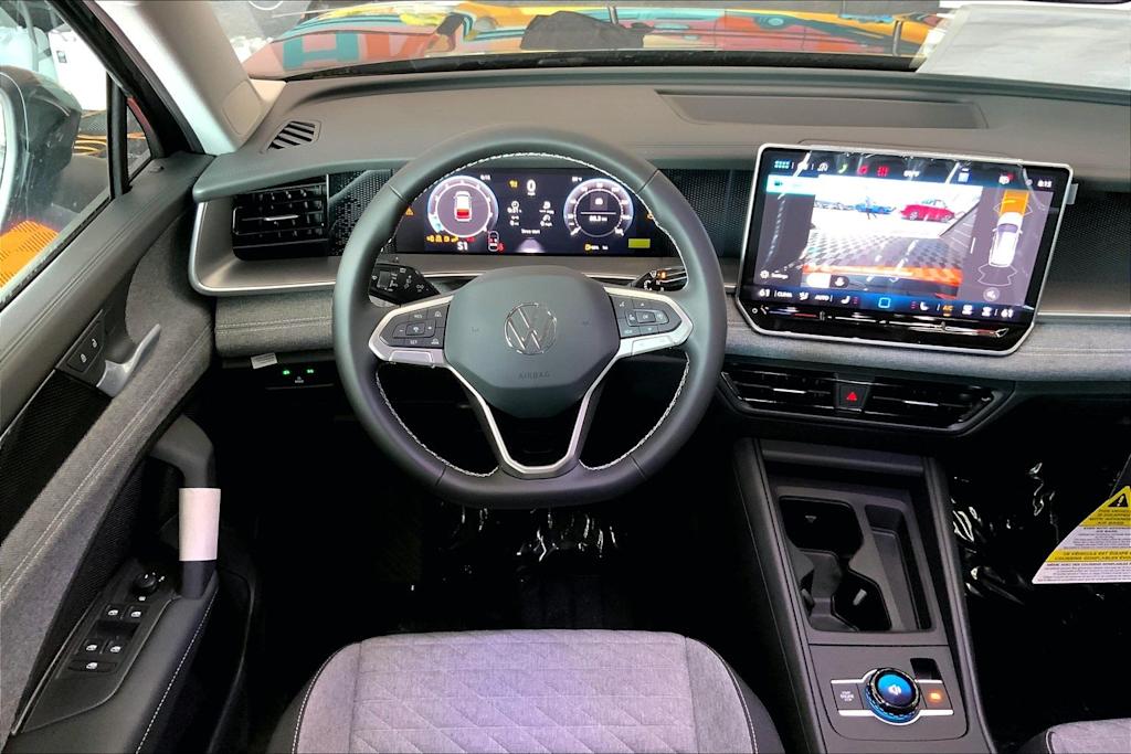 Thumbnail: 2026 Volkswagen Tiguan - 14