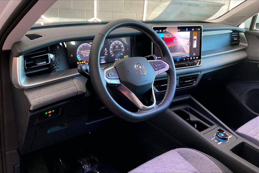 Thumbnail: 2026 Volkswagen Tiguan - 2