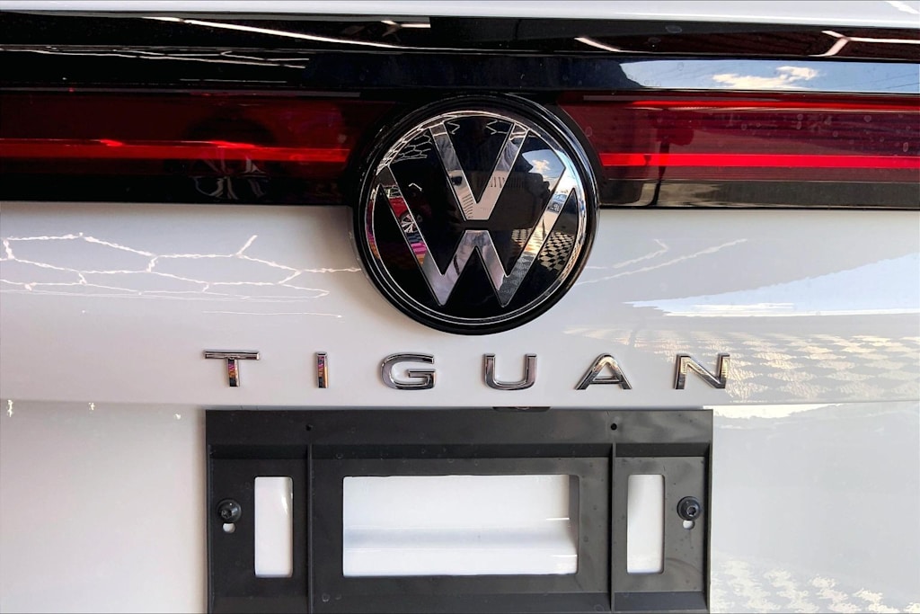 Thumbnail: 2026 Volkswagen Tiguan - 7