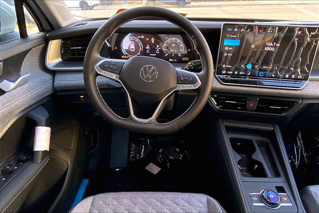 Thumbnail: 2026 Volkswagen Tiguan - 14