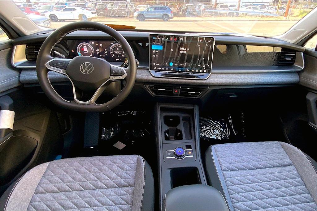 Thumbnail: 2026 Volkswagen Tiguan - 10