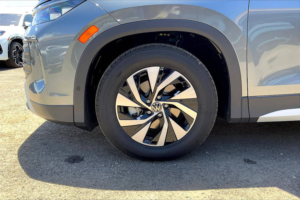Thumbnail: 2026 Volkswagen Tiguan - 8