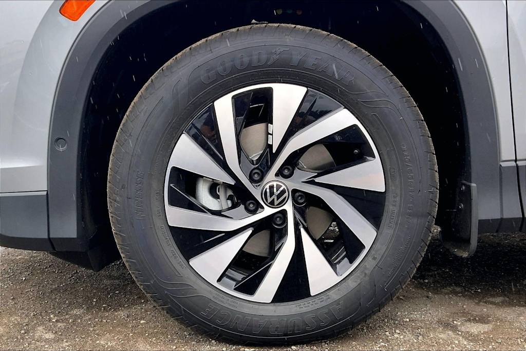 Thumbnail: 2026 Volkswagen Tiguan - 8