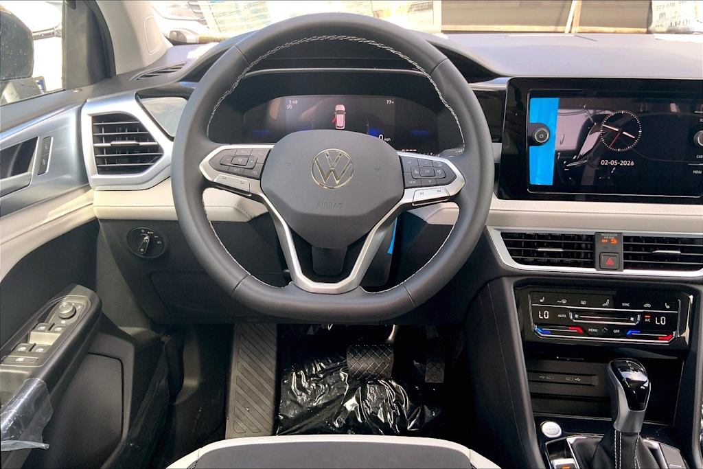 Thumbnail: 2026 Volkswagen Taos - 14