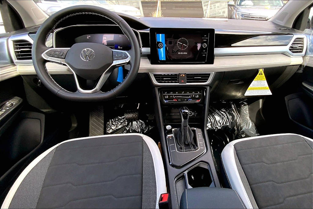 Thumbnail: 2026 Volkswagen Taos - 10