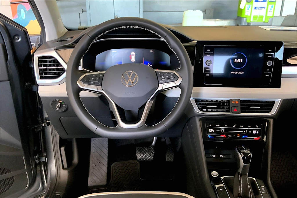 Thumbnail: 2026 Volkswagen Taos - 14