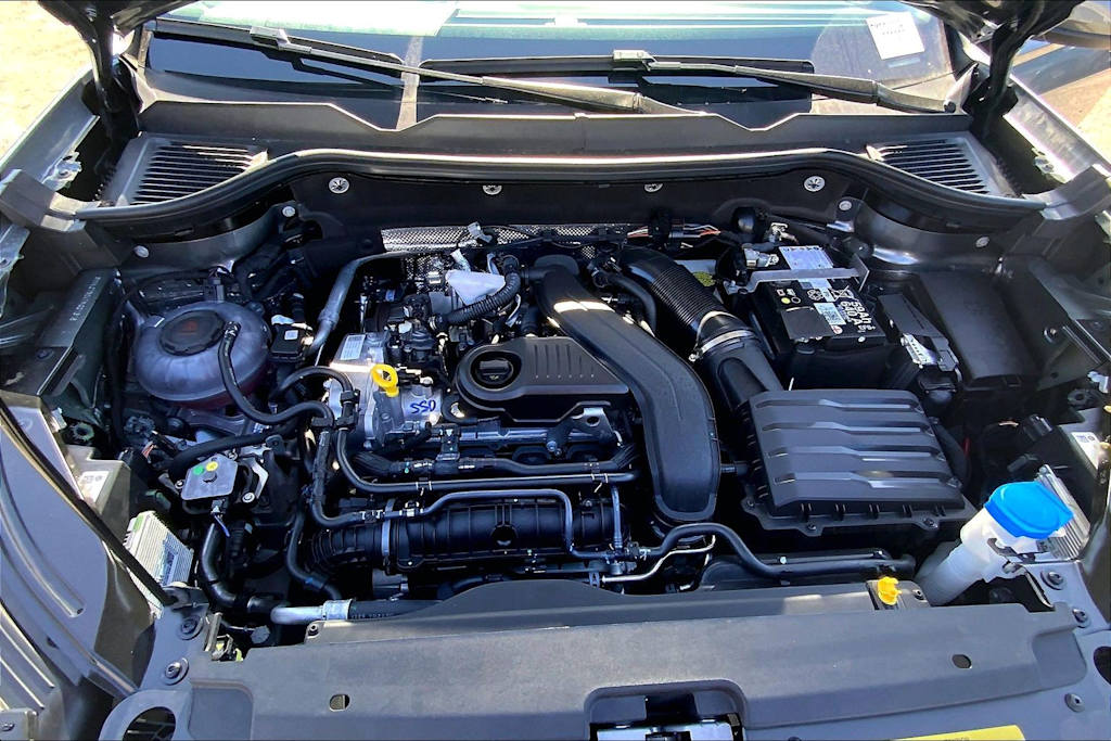 Thumbnail: 2026 Volkswagen Taos - 8