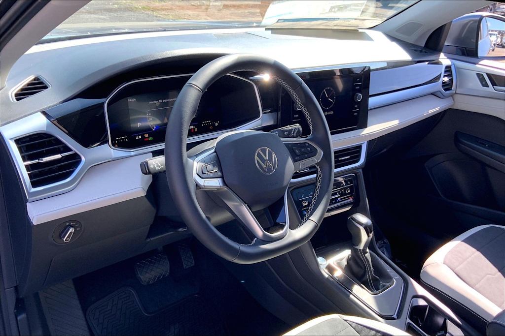 Thumbnail: 2026 Volkswagen Taos - 2