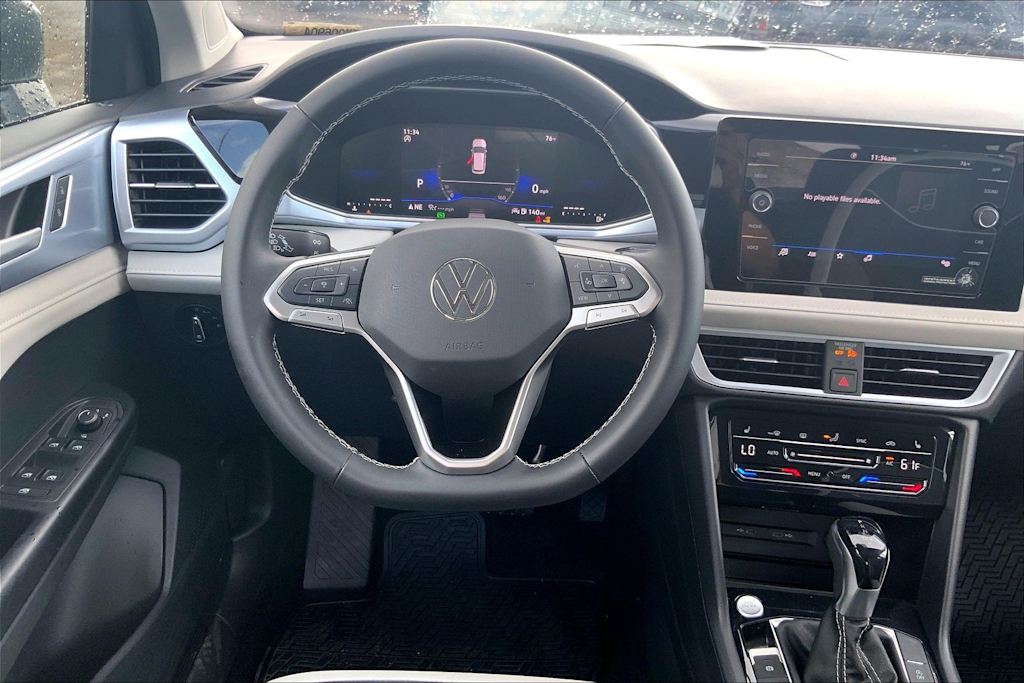 Thumbnail: 2026 Volkswagen Taos - 14