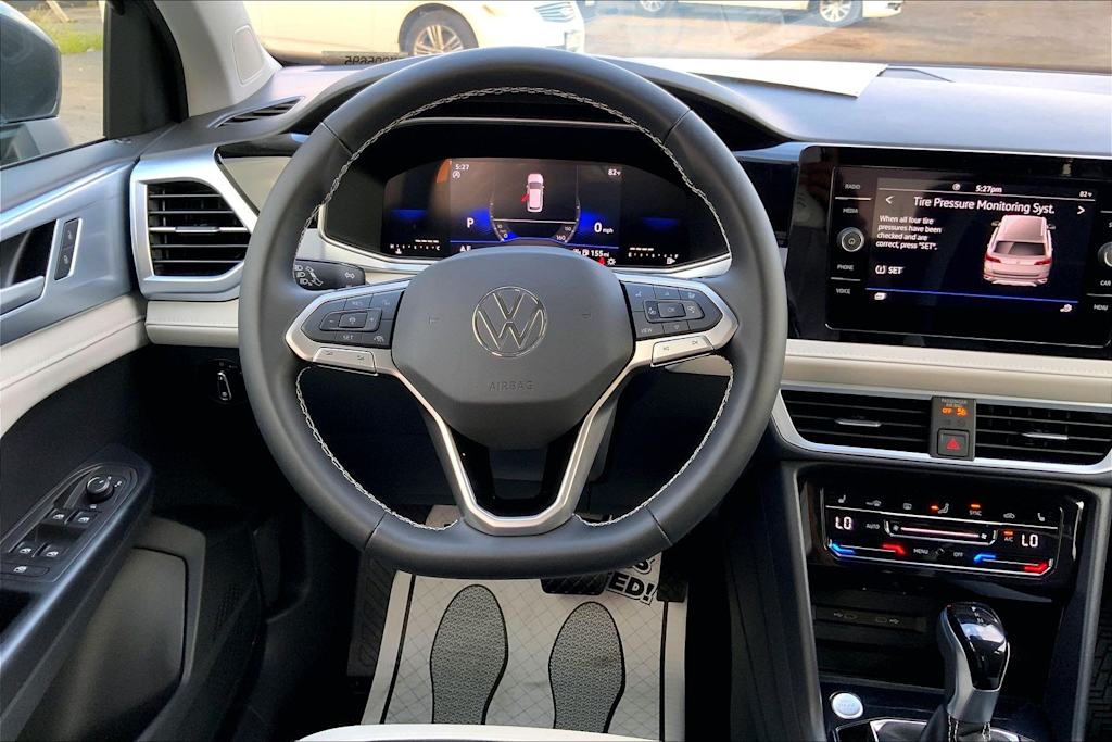 Thumbnail: 2026 Volkswagen Taos - 14