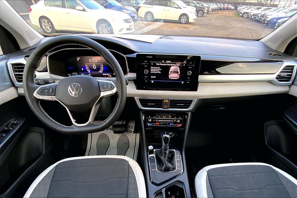 Thumbnail: 2026 Volkswagen Taos - 10