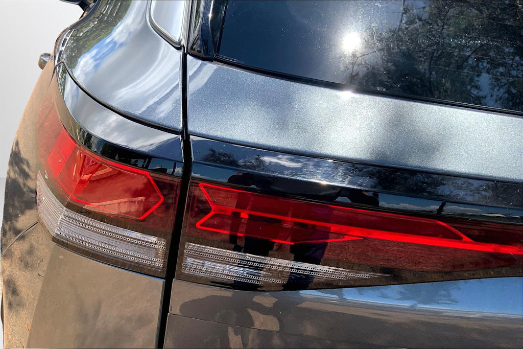 Thumbnail: 2025 Volkswagen Tiguan - 32