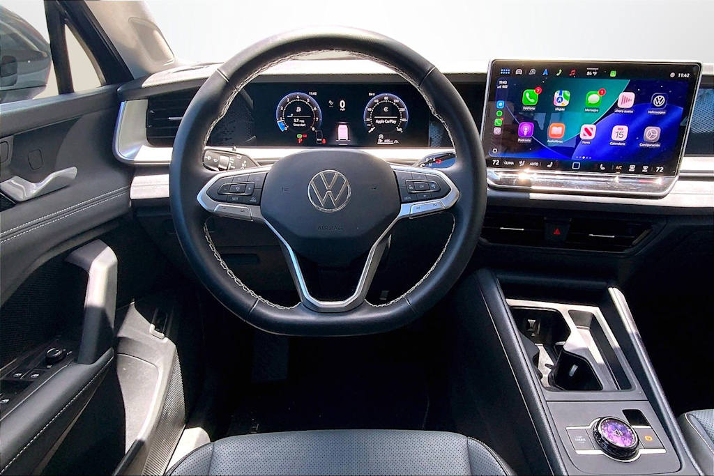 Thumbnail: 2025 Volkswagen Tiguan - 14