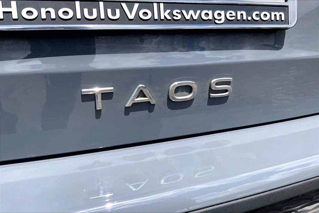 Thumbnail: 2023 Volkswagen Taos - 7