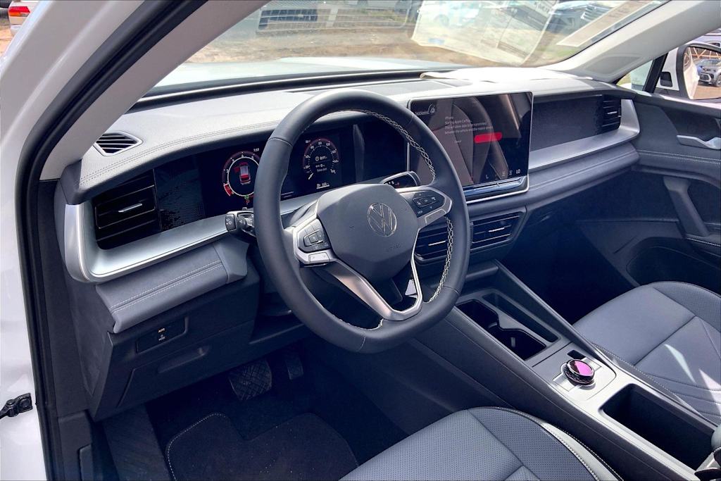 Thumbnail: 2025 Volkswagen Tiguan - 2