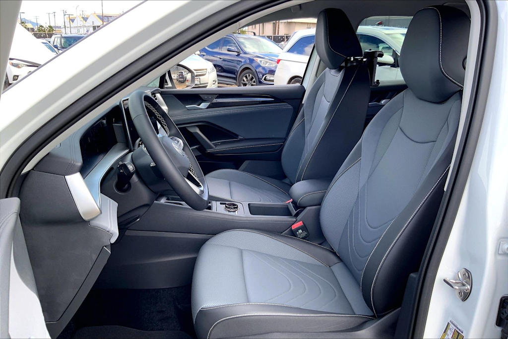 Thumbnail: 2025 Volkswagen Tiguan - 11