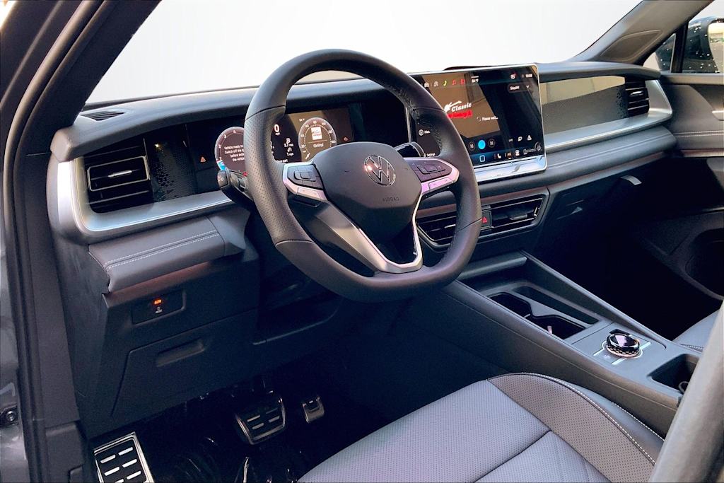 Thumbnail: 2026 Volkswagen Tiguan - 2