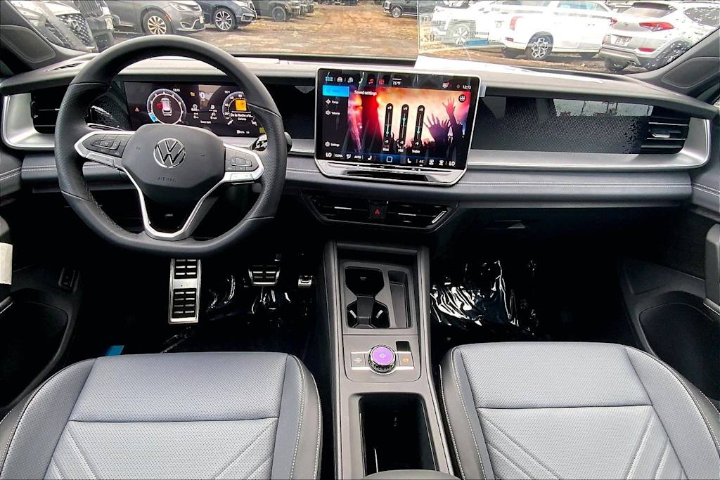 Thumbnail: 2026 Volkswagen Tiguan - 10