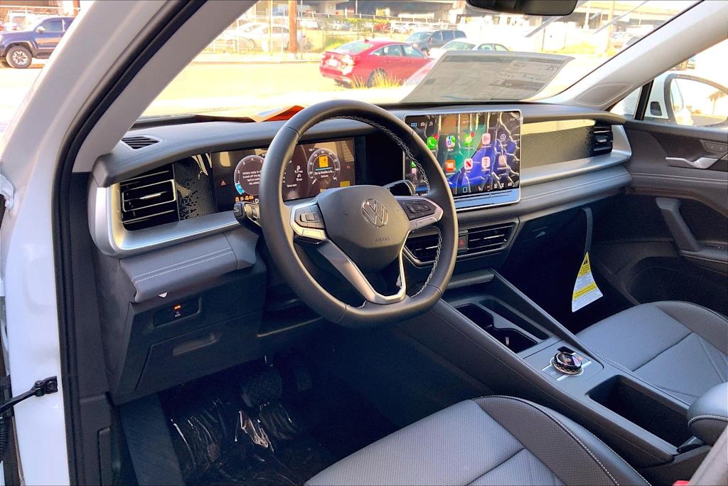 Thumbnail: 2026 Volkswagen Tiguan - 2