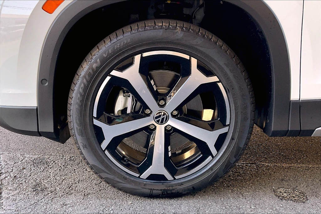 Thumbnail: 2026 Volkswagen Tiguan - 8