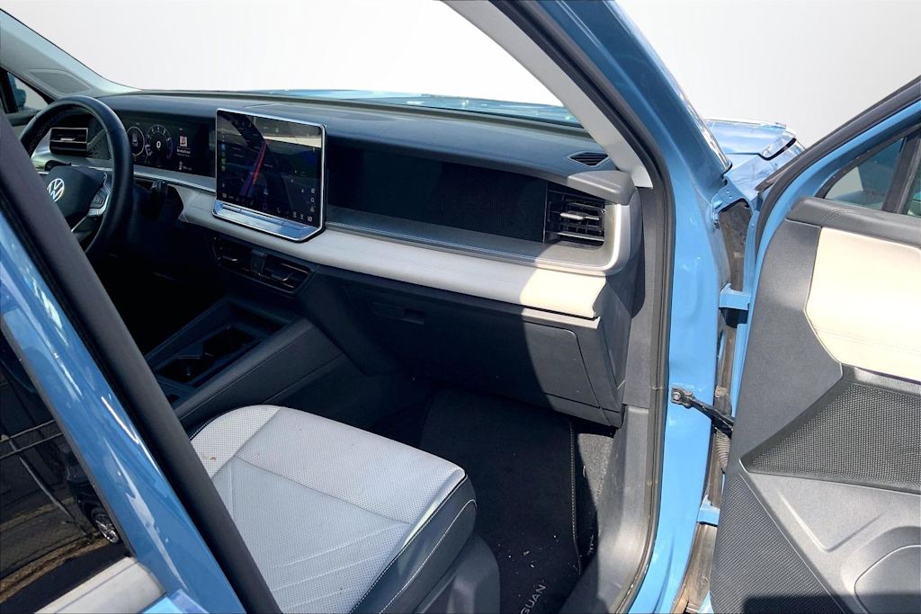 Thumbnail: 2025 Volkswagen Tiguan - 23